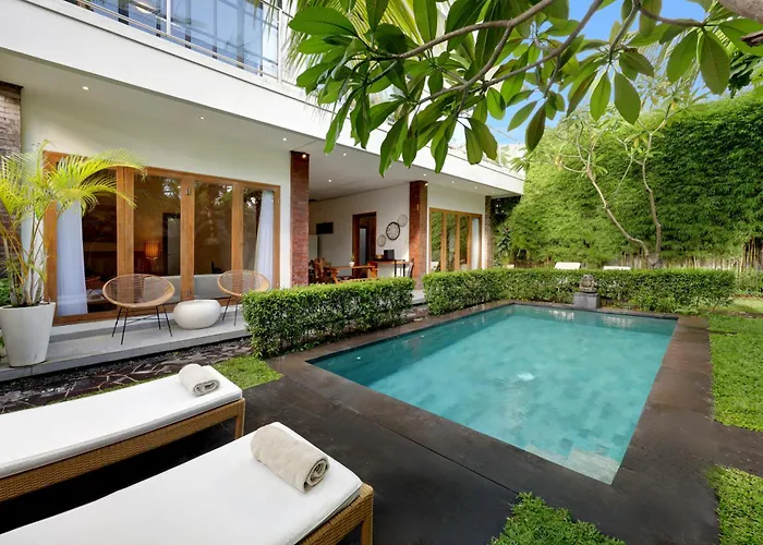 Spacious 4 Bedroom 4 Baths In Seminyak (Bali)